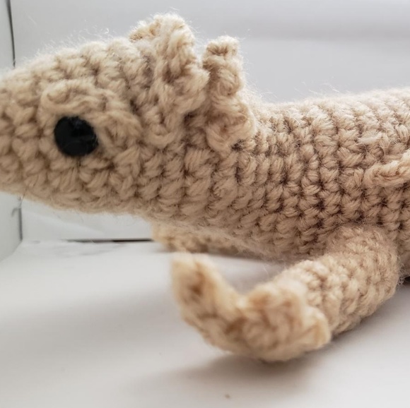 Hand Made Bearded Dragon Amigurumi - Picture 3 of 6